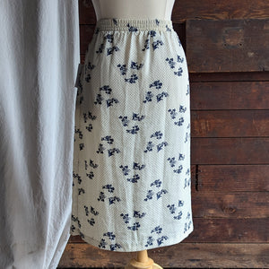 90s Vintage Plus Size White and Blue Floral Midi Skirt