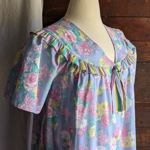 Vintage Plus Size Pastel Floral House Dress