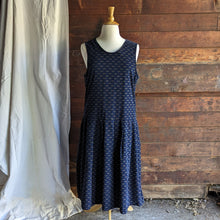 Load image into Gallery viewer, 80s/90s Vintage Navy Corduroy Pinafore
