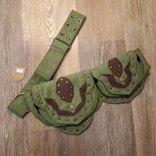 Load image into Gallery viewer, Belt Bag (approx 36&quot; to 48&quot; around)
