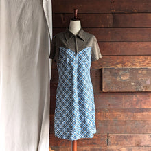 Load image into Gallery viewer, 70s Vintage Brown and Blue Acrylic Mini Dress
