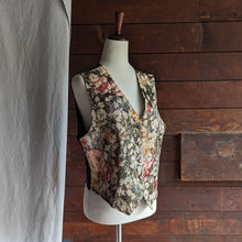 Load image into Gallery viewer, 90s Vintage Green Tapestry Vest
