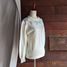 Load image into Gallery viewer, 80s/90s Vintage Rose and Bow Sweater
