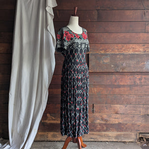 90s Vintage Floral And Lace Print Maxi Dress