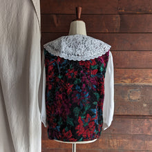 Load image into Gallery viewer, 90s Vintage Floral Velvet Vest
