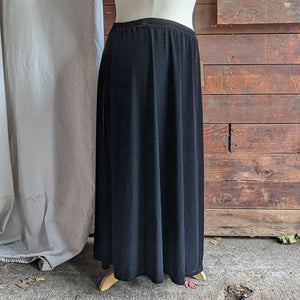 90s Vintage Plus Size Black Velour Maxi Skirt