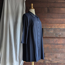 Load image into Gallery viewer, 90s Vintage Plus Size Dressy Navy Rayon Blend Coat
