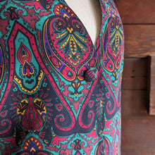 Load image into Gallery viewer, 90s Vintage Dark Colorful Paisley Vest
