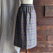 Load image into Gallery viewer, 90s Vintage Purple Plaid Wool Midi Skirt
