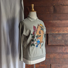 Load image into Gallery viewer, 90s Vintage Collared Bird Print Sweatshirt
