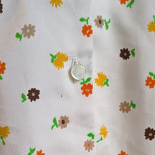 Load image into Gallery viewer, 70s Vintage White Floral Poly Blouse
