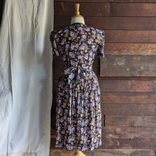 Load image into Gallery viewer, 80s/90s Vintage Floral Rayon Midi Dress with Lace Collar
