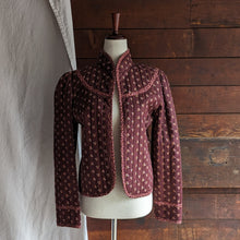 Load image into Gallery viewer, 70s Vintage Quilted Prairie Style Jacket with Pockets
