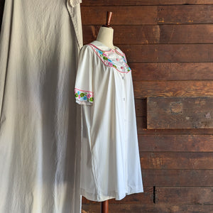 Vintage White Nylon House Dress/Coat