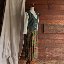 Load image into Gallery viewer, 90s Vintage Green and Red Paisley Midi Dress
