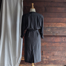 Load image into Gallery viewer, 80s Vintage Polyester Maxi Dress with Belt
