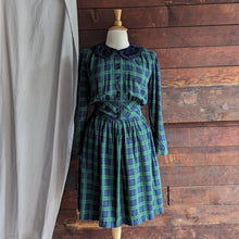 Load image into Gallery viewer, 90s Vintage Rayon Tartan Midi Dress
