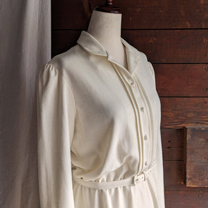 70s Vintage Off-White Knit Dress with Belt