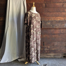 Load image into Gallery viewer, Modern Plus Size Brown Leaf Maxi Dress
