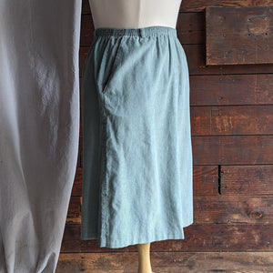 90s Vintage Sage Green Corduroy Skirt with Pockets