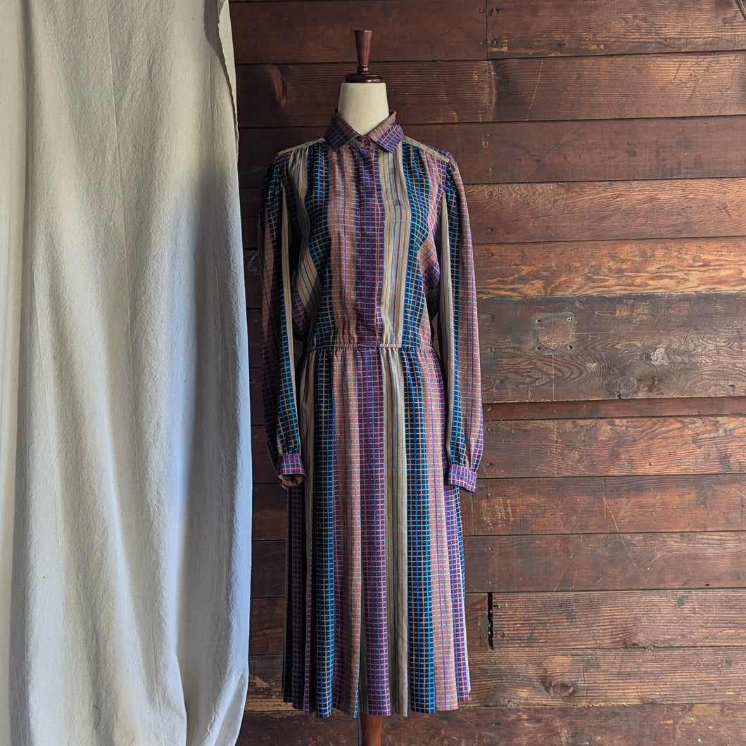 80s/90s Vintage Multicolored Striped Shirtdress