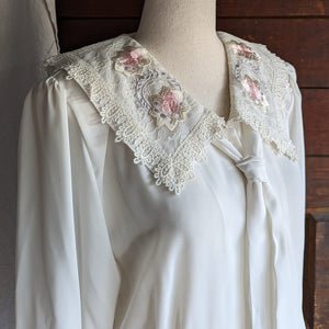 90s Vintage Semi-Sheer Blouse with Floral Lace Collar