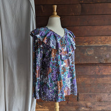 Load image into Gallery viewer, 90s Vintage Plus Size Ruffled Jersey Knit Blouse
