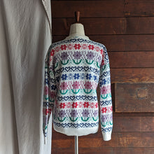 Load image into Gallery viewer, 80s Vintage Heart and Flower Cardigan
