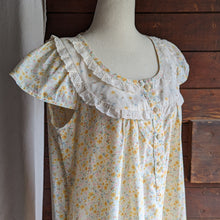 Load image into Gallery viewer, 70s Vintage Floral Cotton Maxi House Dress
