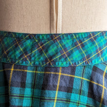 Load image into Gallery viewer, 90s Vintage Green Plaid Circle Skirt
