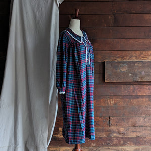 Vintage Plaid Flannel Nightgown