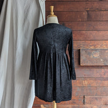 Load image into Gallery viewer, 90s Vintage Witchy Black Velvet Dress
