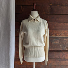 Load image into Gallery viewer, 90s Vintage Collared Cotton Knit Sweater
