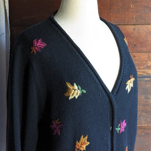 Load image into Gallery viewer, 90s Vintage Plus Size Fall Embroidered Cardigan
