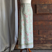 Load image into Gallery viewer, Layered Polyester Green Floral Maxi Skirt
