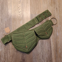 Load image into Gallery viewer, Belt Bag (approx 36&quot; to 48&quot; around)
