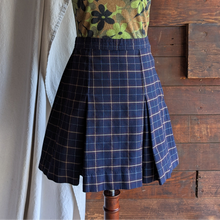 Load image into Gallery viewer, 90s Vintage Navy Plaid Mini Skirt

