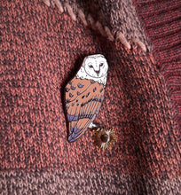 Load image into Gallery viewer, Barn Owl Enamel Pin
