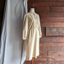Load image into Gallery viewer, 60s Vintage Soft Midi Shirtdress
