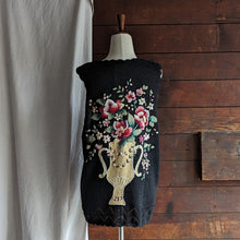 Load image into Gallery viewer, 90s Vintage Floral Vase Embroidered Vest
