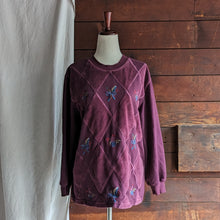 Load image into Gallery viewer, 90s Vintage Purple Embroidered Sweatshirt
