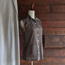 Load image into Gallery viewer, 70s Vintage Brown Polka Dot Polyester Vest
