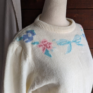 80s/90s Vintage Rose and Bow Sweater