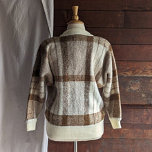 Load image into Gallery viewer, 80s Vintage Coffee-and-Cream Cardigan
