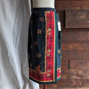 90s Vintage Plaid and Tassle Pattern Midi Skirt