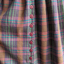 Load image into Gallery viewer, 80s Vintage Purple Plaid Cotton Midi Skirt with Pockets
