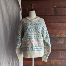 Load image into Gallery viewer, 80s Vintage Wool Blend Knit Sweater
