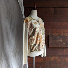 Load image into Gallery viewer, 90s Vintage Gold Heart Silk Cardigan
