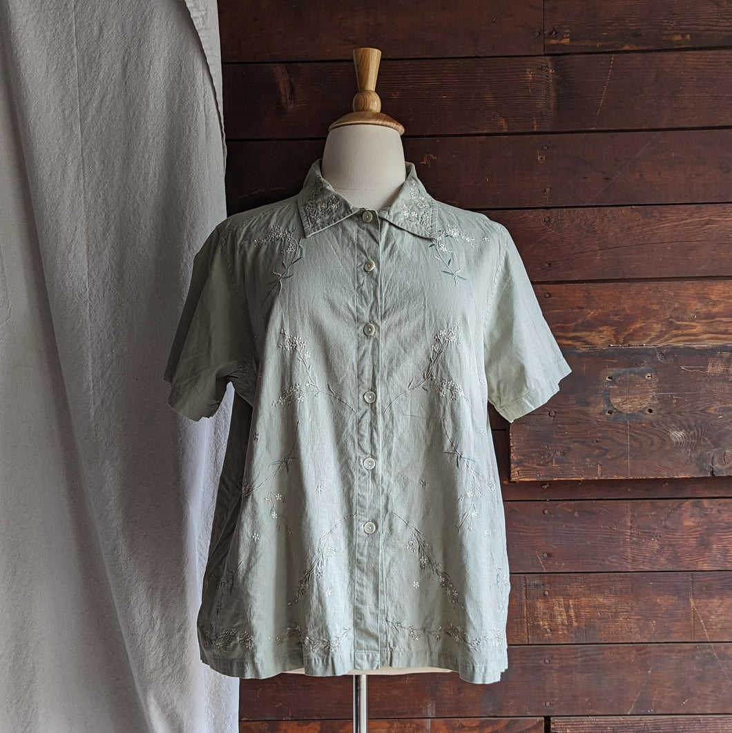 90s/Y2K Plus Size Linen Blend Embroidered Top