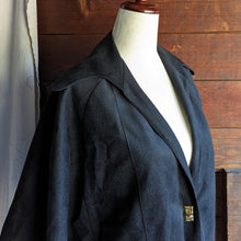 Load image into Gallery viewer, 70s Vintage Black Cape-like Jacket
